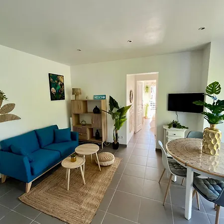 Azur Paradise Apartman *